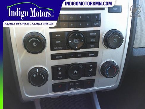 Used 2010 Mercury Mariner Premier image 25