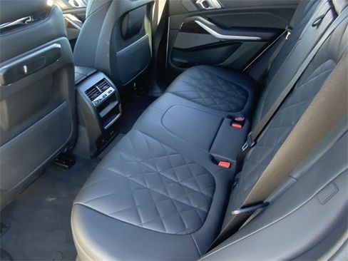 Certified 2024 BMW X5 xDrive40i w/ Premium Package image 18