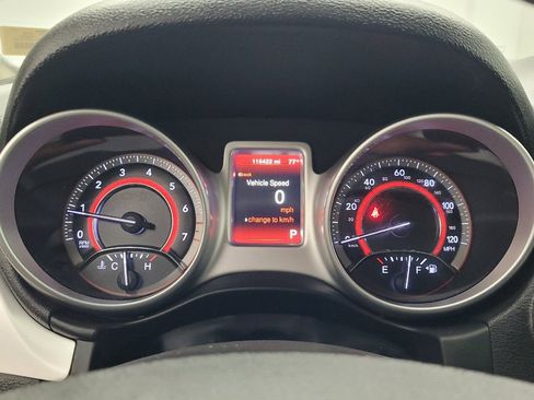 Used 2018 Dodge Journey SE FWD image 23