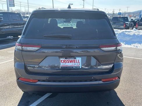 New 2026 Jeep Grand Cherokee Limited w/ Limited Altitude Package AWD/4WD image 6