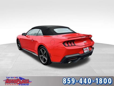 Used 2025 Ford Mustang Premium RWD image 17