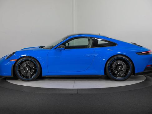 Used 2022 Porsche 911 GT3 RWD image 7