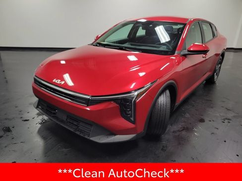 Used 2025 Kia K4 FWD image 4