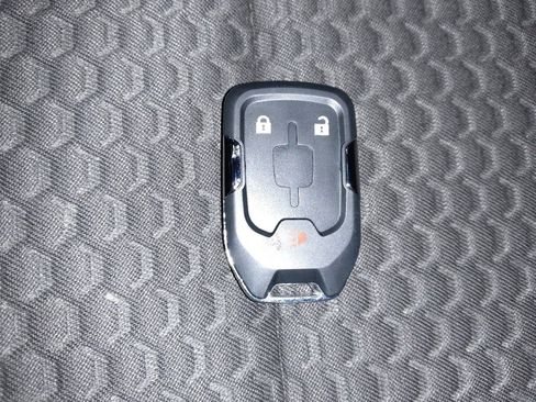Used 2021 GMC Terrain SLE FWD image 32
