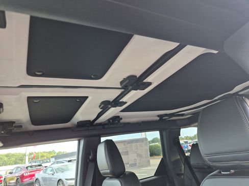 New 2025 Ford Bronco Badlands image 20