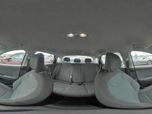 Used 2025 Kia K4 FWD image 42