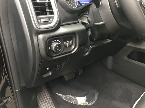 New 2026 RAM 1500 Laramie w/ Sport Appearance Package image 28