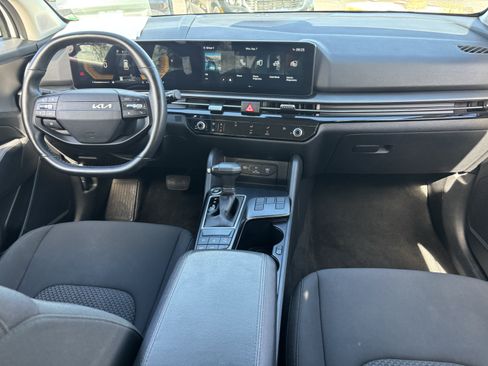 Certified 2026 Kia Sportage LX FWD image 13