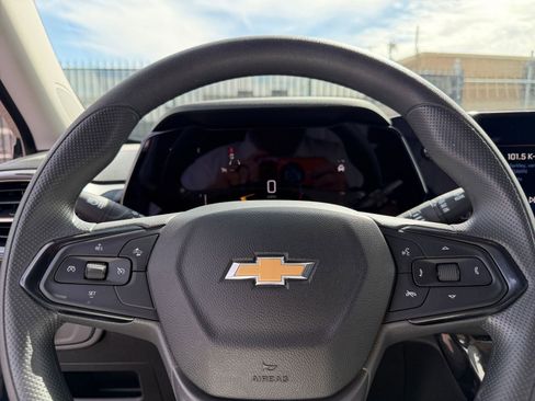 Used 2025 Chevrolet TrailBlazer LT image 27