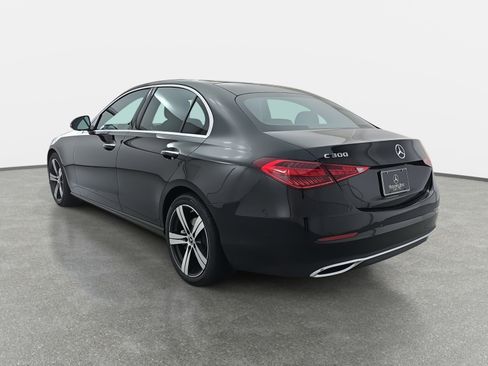 Used 2025 Mercedes-Benz C 300 Sedan image 7