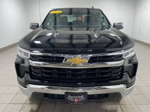 Used 2023 Chevrolet Silverado 1500 LT AWD/4WD image 2