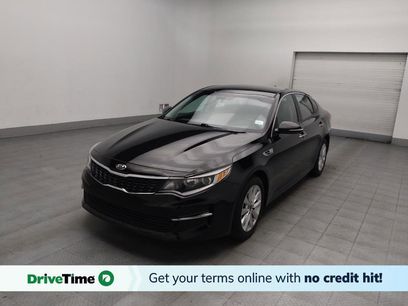 Used 2018 Kia Optima LX w/ 17" Alloy Wheels Package