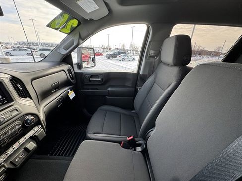 New 2026 Chevrolet Silverado 2500 Custom w/ Custom Value Package image 31