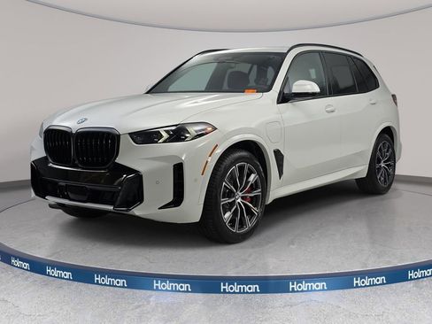 New 2026 BMW X5 xDrive50e w/ M Sport Package image 1