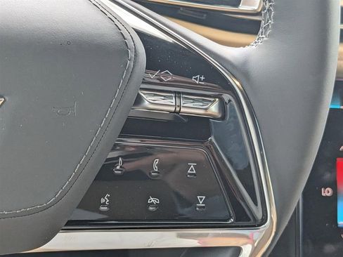 New 2025 Cadillac Escalade IQ Luxury 2 image 36