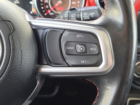 Used 2018 Jeep Wrangler Unlimited Rubicon image 30