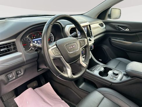 Used 2023 GMC Acadia SLT w/ Preferred Package AWD/4WD image 14