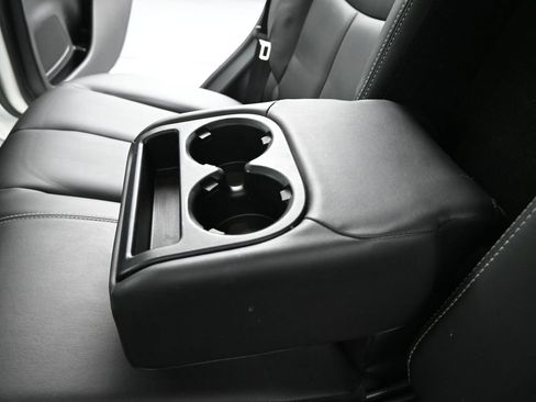 Used 2024 Nissan Murano SV w/ SV Midnight Edition Package image 17