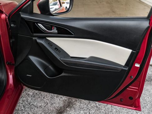 Used 2016 MAZDA MAZDA3 s Grand Touring image 48