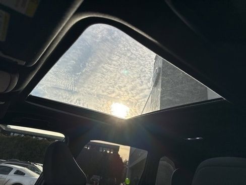 New 2025 Subaru Forester Premium image 21