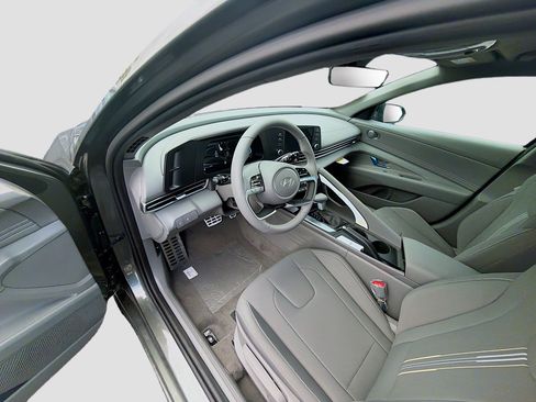 New 2026 Hyundai Elantra Sport FWD image 7