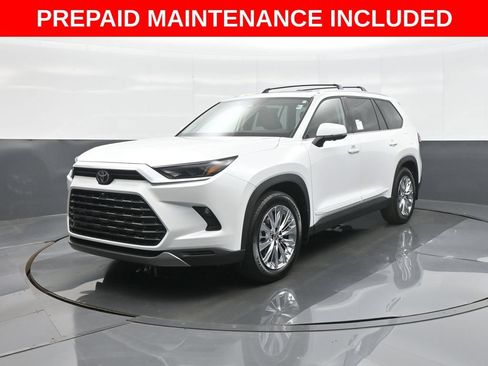 Certified 2026 Toyota Grand Highlander AWD image 3