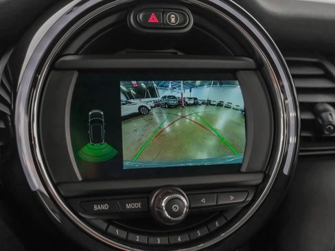 Used 2020 MINI Cooper S image 16