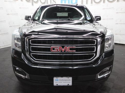 Used 2018 GMC Yukon SLE w/ SLE Value Package image 13
