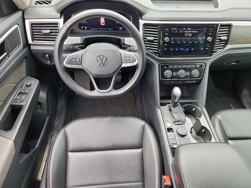 Used 2022 Volkswagen Atlas SE AWD/4WD image 13