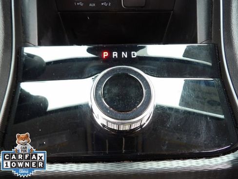 Used 2023 Jeep Grand Cherokee Laredo AWD/4WD image 22
