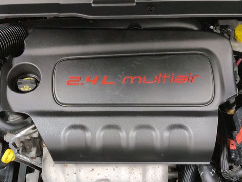 Certified 2019 Jeep Compass Latitude w/ Popular Equipment Group image 15