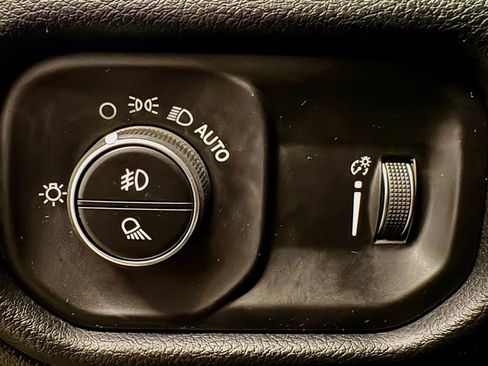 Used 2021 RAM 1500 Big Horn image 20