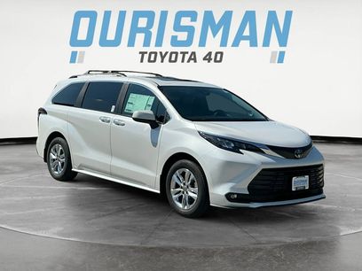 New 2025 Toyota Sienna XLE