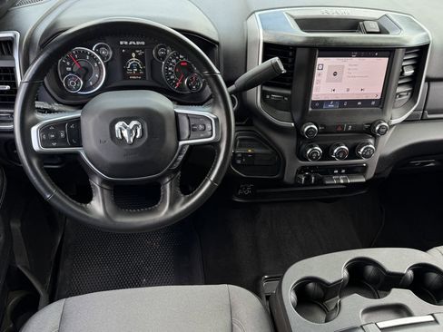 Used 2024 RAM 2500 Big Horn AWD/4WD image 16