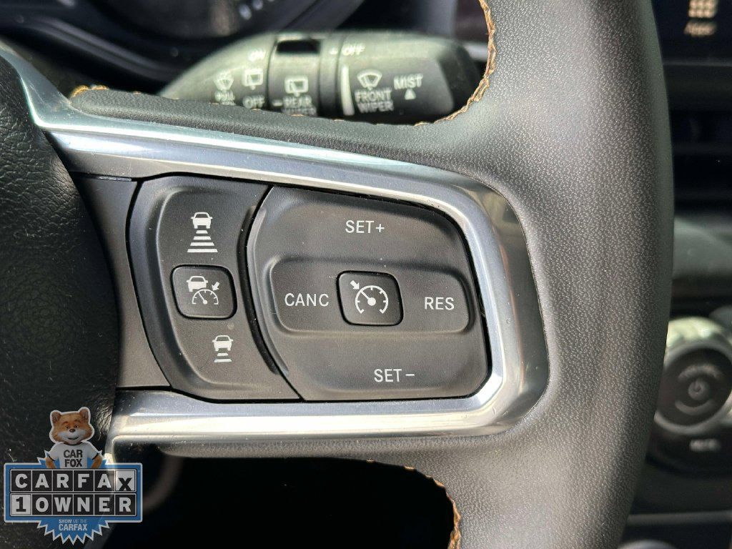 Used 2024 Jeep Wrangler Unlimited Sahara w/ Technology Group AWD/4WD image 22
