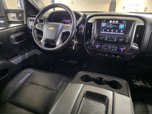 Used 2015 Chevrolet Silverado 2500 LT w/ LT Convenience Package image 21