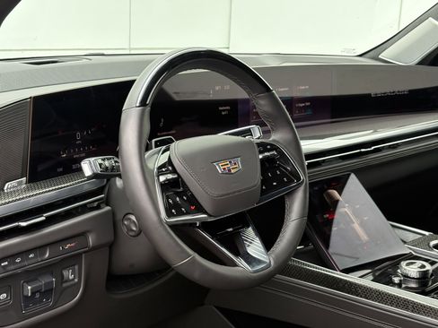 Certified 2025 Cadillac Escalade V AWD/4WD image 19