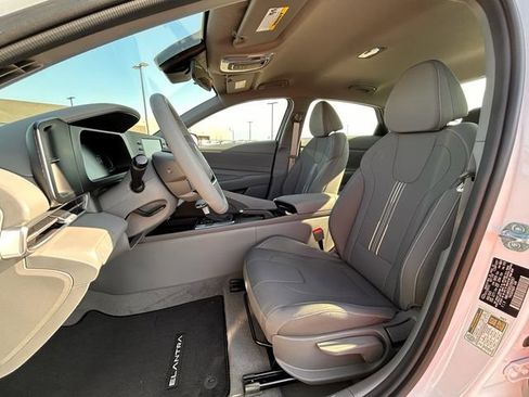 New 2025 Hyundai Elantra Sport image 20