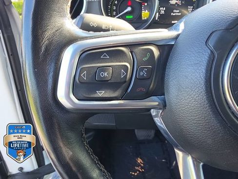 Used 2021 Jeep Wrangler Unlimited Sahara w/ Cold Weather Group AWD/4WD image 21