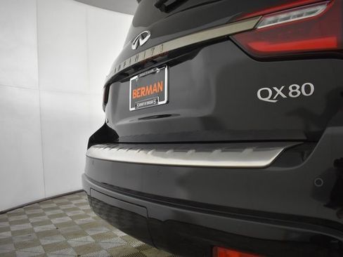 Used 2023 INFINITI QX80 Premium Select w/ All-Season Package image 48