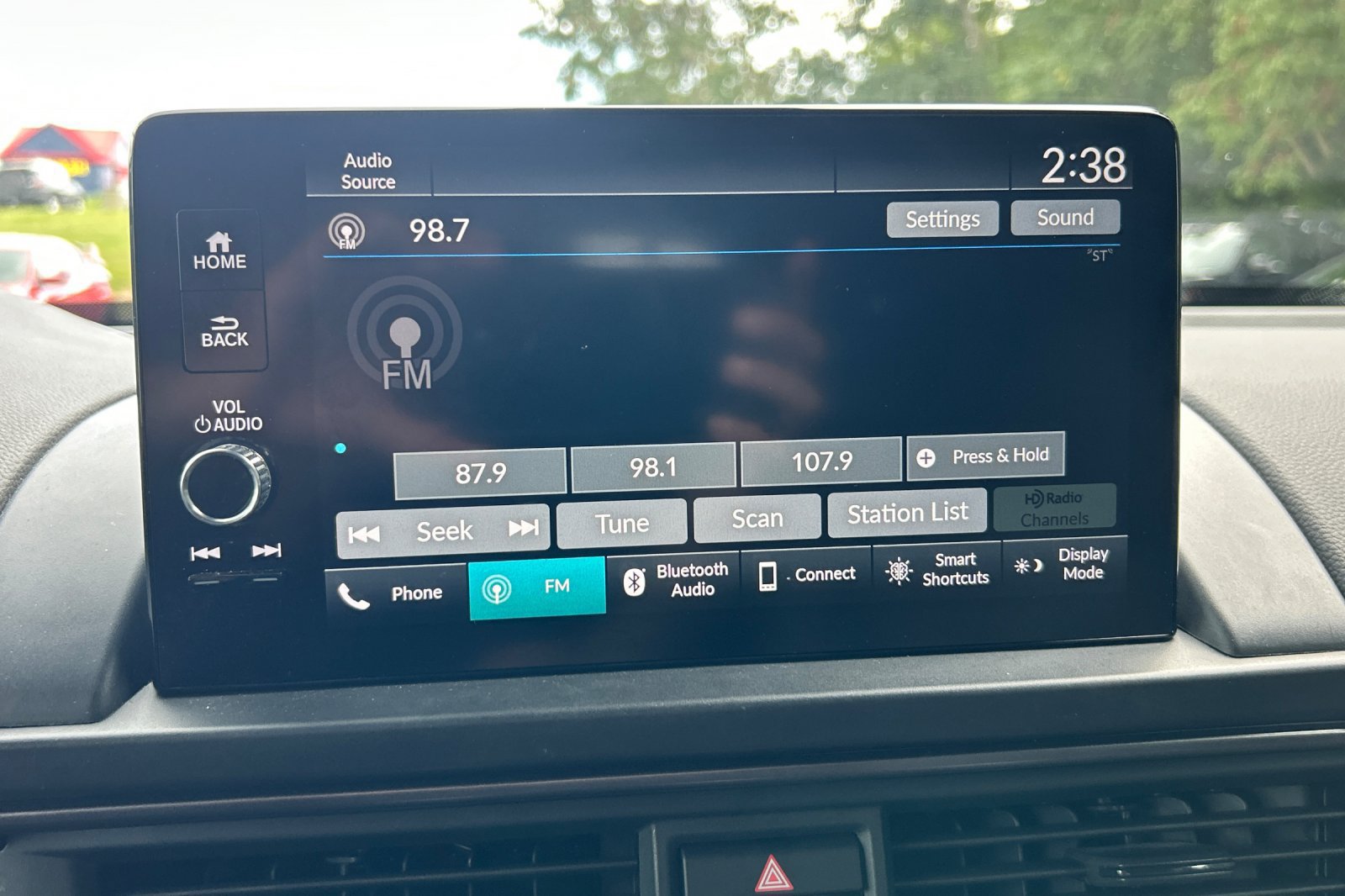 Used 2023 Honda Pilot TrailSport image 18