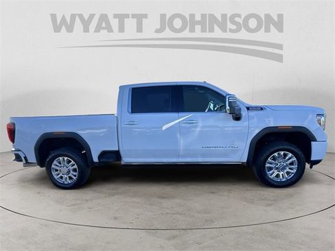 Used 2023 GMC Sierra 2500 Denali w/ Denali Ultimate Package image 6