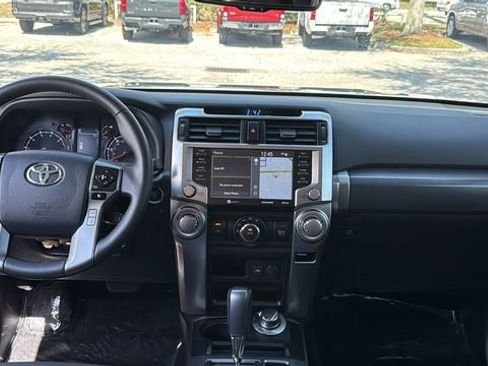 Used 2022 Toyota 4Runner SR5 Premium w/ Moonroof Package image 12