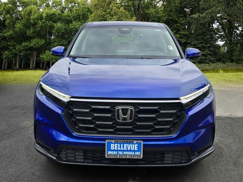 Certified 2025 Honda CR-V LX image 8