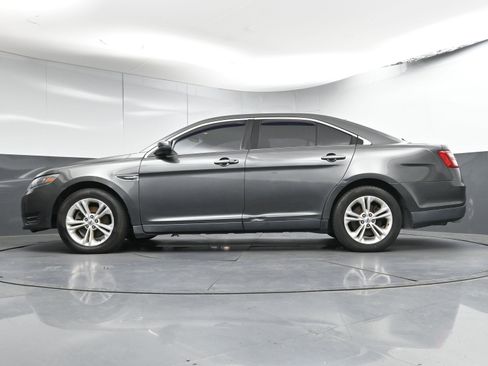 Used 2015 Ford Taurus SEL w/ Equipment Group 201A image 28