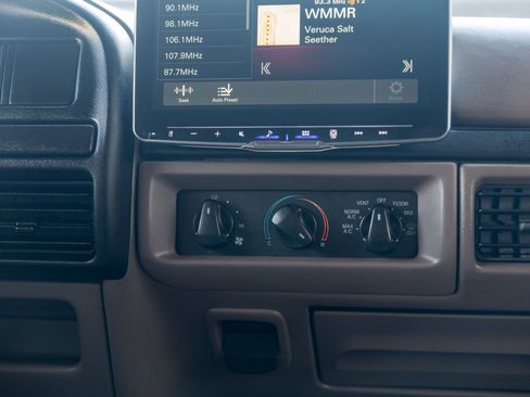 Used 1997 Ford F250 4x4 SuperCab Heavy Duty image 32