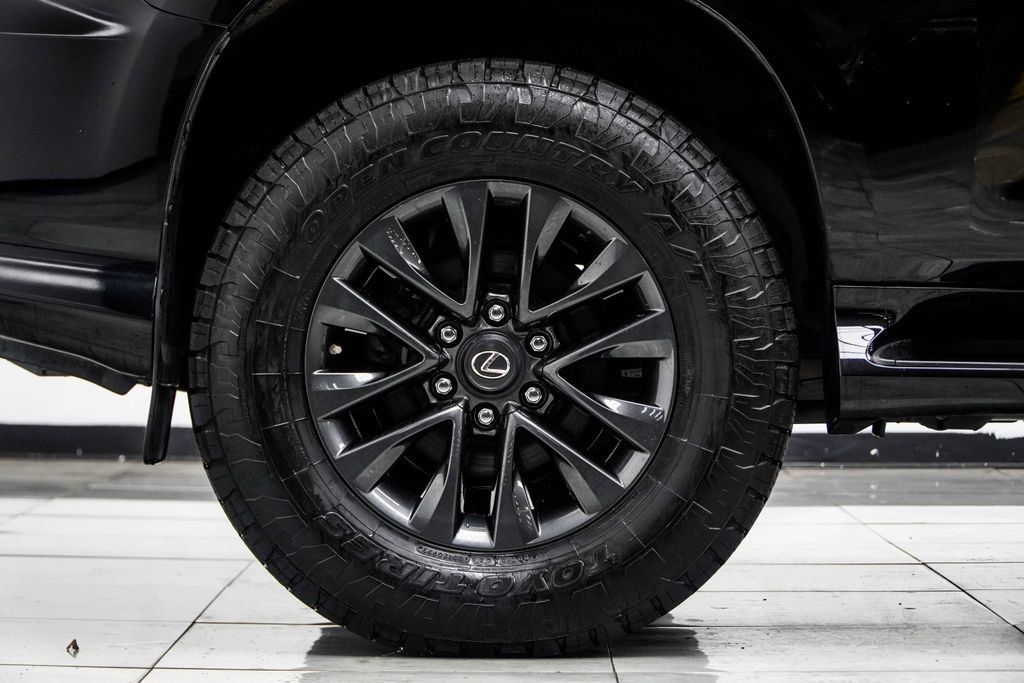 Used 2023 Lexus GX 460 Premium AWD/4WD image 9