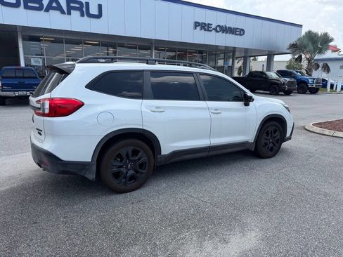Used 2024 Subaru Ascent Onyx Edition Limited AWD/4WD image 3