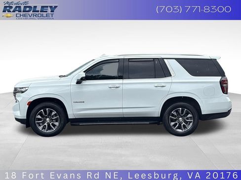 Used 2022 Chevrolet Tahoe LT w/ LT Signature Plus Package AWD/4WD image 2