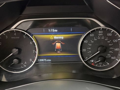 Used 2016 Nissan Murano Platinum w/ Platinum Technology Package FWD image 21